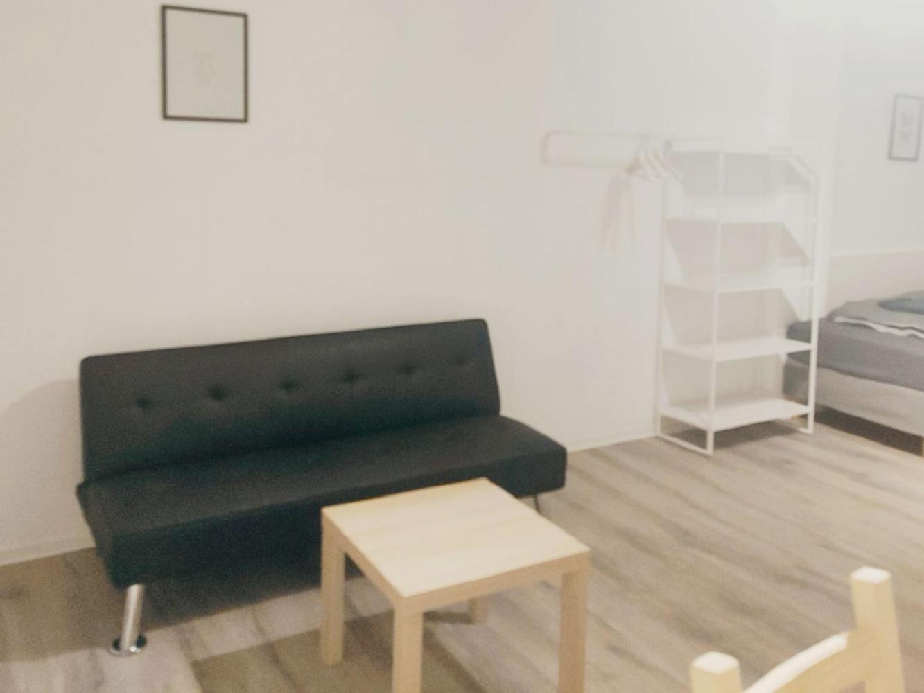 Work & In Appartement *